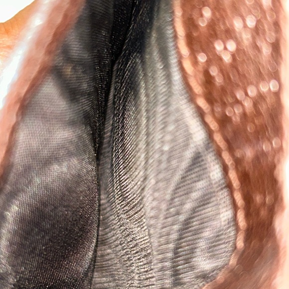 Gucci GG Canvas Compact Wallet - Picture 8 of 16